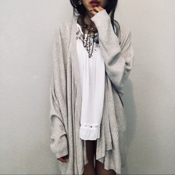 Brand new baggy thin knit cardigan - Picture 5 of 8